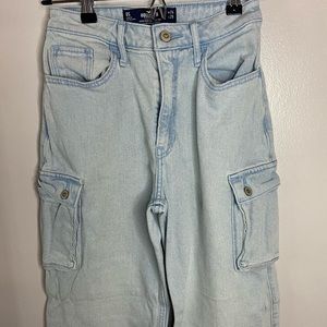 ULTRA HIGH RISE LIGHT WASHED DAD JEANS